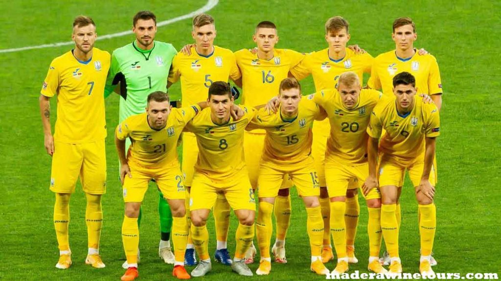 Ukraine keep ยูเครนยังคงรักษาความฝันในการไปถึงรอบชิงชนะเลิศฟุตบอลโลกด้วยการเอาชนะสกอตแลนด์ 3-1 ในรอบรองชนะเลิศที่แฮมป์เดนพาร์คในวัน